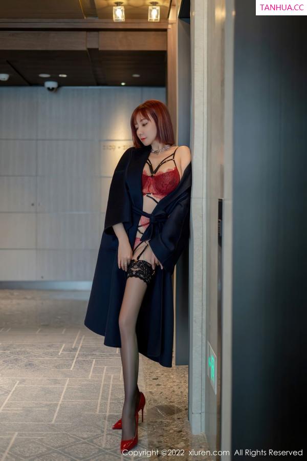 闫雪松 松果儿 [XiuRen]高清写真图 2022.04.19 No.4886 果儿Victoria第7张图片